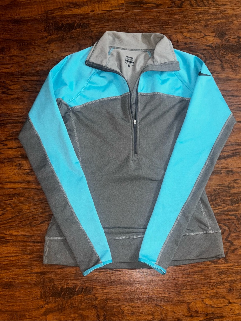 Nike Pro Hyperwarm Dri-Fit Half-Zip Long Sleeve Pullover Gray Turquoise Blue Top